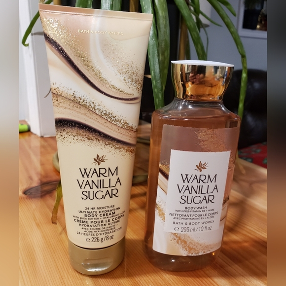 Bath & Body Works Other - Bath & Body Works Warm Vanilla Sugar Body Wash and Cream Set